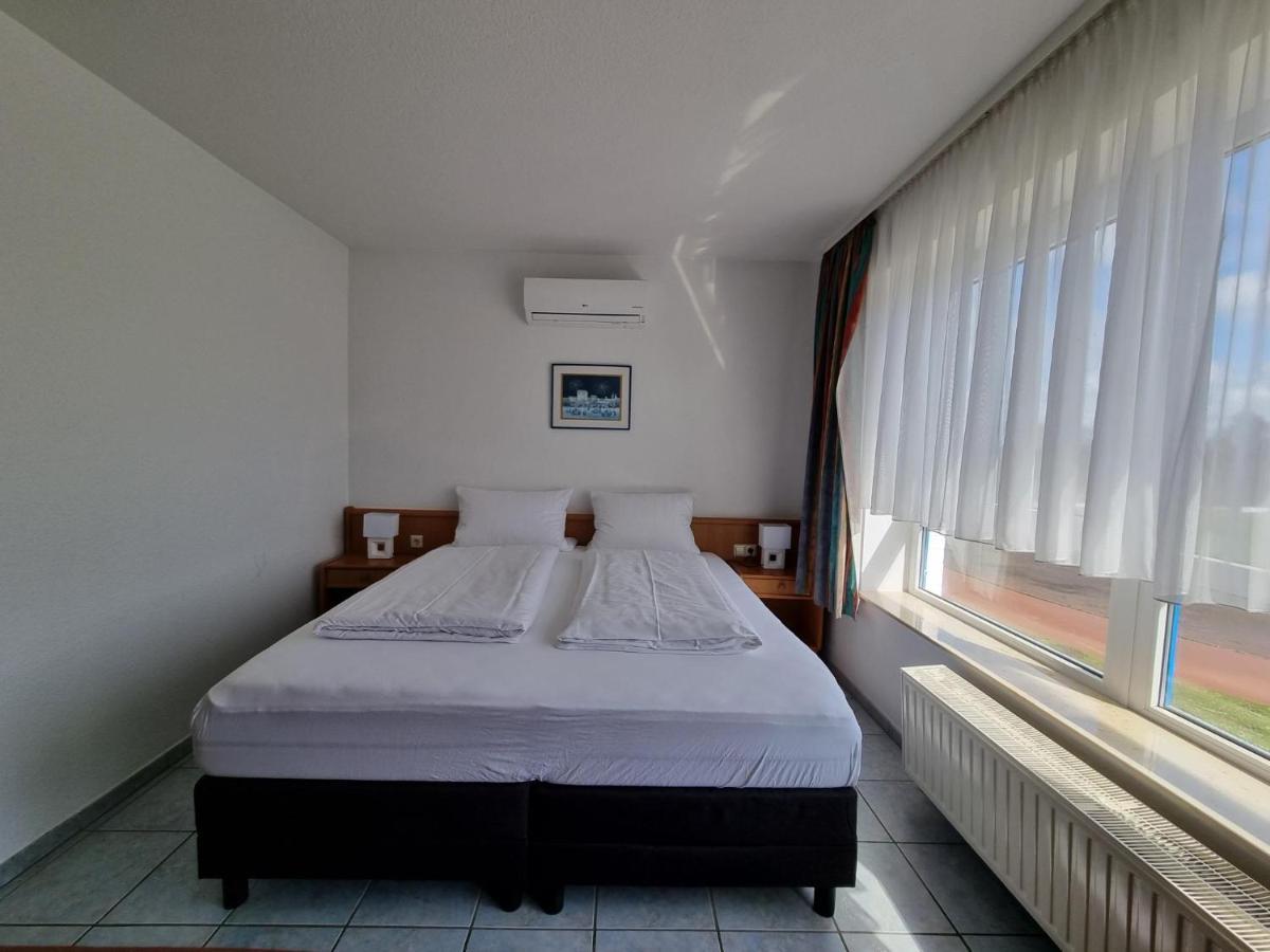 Erbenholz Hotel Laatzen Екстер'єр фото