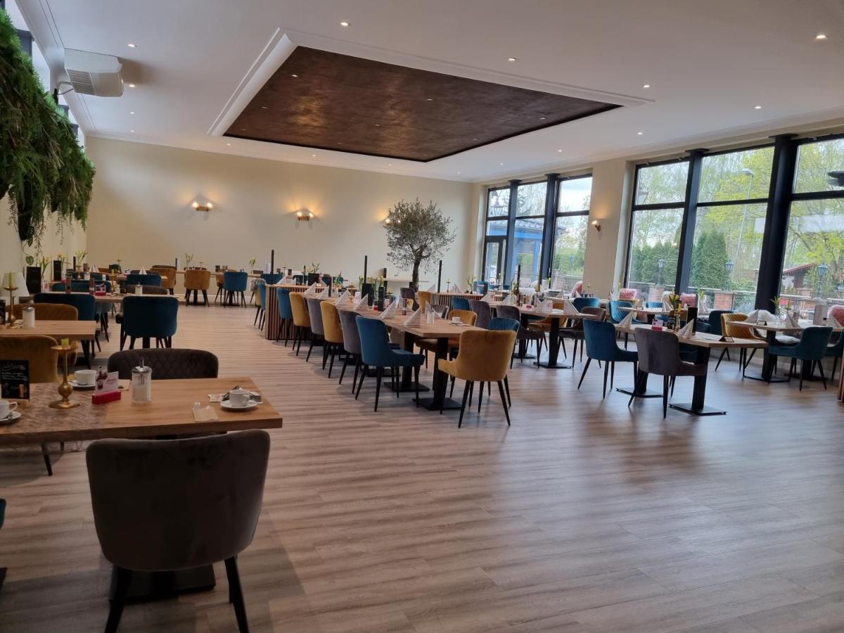 Erbenholz Hotel Laatzen Екстер'єр фото