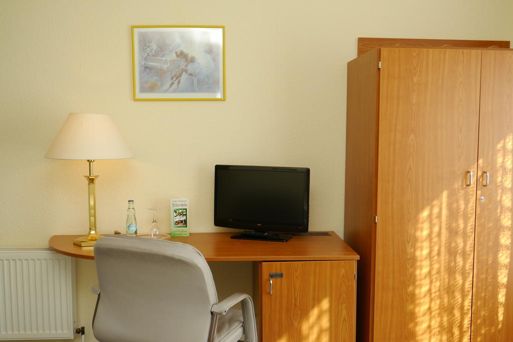 Erbenholz Hotel Laatzen Номер фото